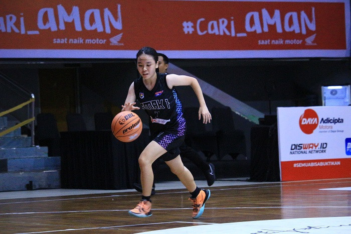 Naik basket clearance